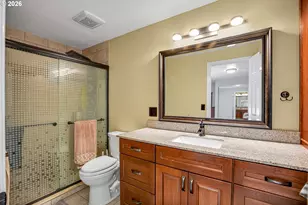 17022 SE Salmon St, Portland, OR 97035 - Photo 18