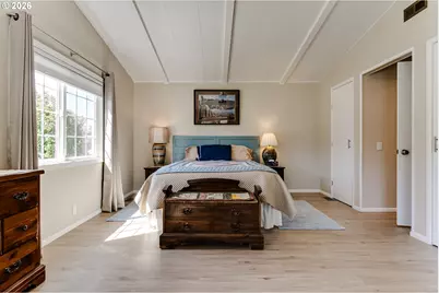 34681 Devonshire Dr, Eugene, OR 97405 - Photo 20