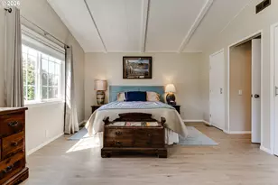 34681 Devonshire Dr, Eugene, OR 97405 - Photo 20