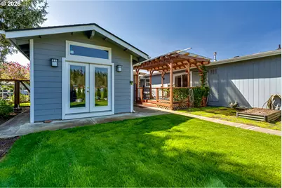 34681 Devonshire Dr, Eugene, OR 97405 - Photo 28