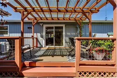 34681 Devonshire Dr, Eugene, OR 97405 - Photo 28