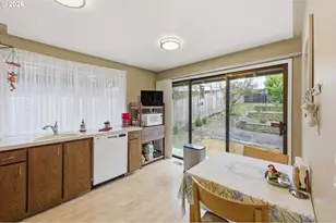 5517 NW Burning Tree Ct, Portland, OR 97229 - Photo 20