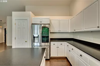 14711 NW 7th Pl, Vancouver, WA 98685 - Photo 6