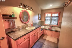 13619 SW Meadow View Dr, Camp Sherman, OR 97730 - Photo 26