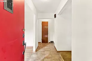 7225 SW 83rd Ave, Portland, OR 97223 - Photo 6