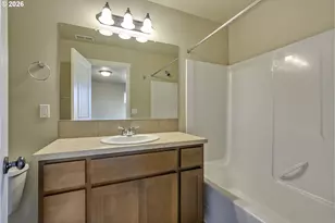 131 NW Connell Ave, Hillsboro, OR 97124 - Photo 24