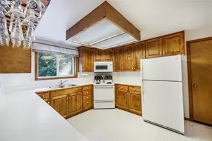 85405 Armstrong Way, Florence, OR 97439 - Photo 14