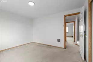 2034 SW Fellows St, McMinnville, OR 97128 - Photo 18