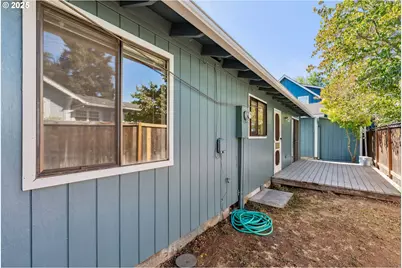 1108 9th St, Hood River, OR 97031 - Photo 34