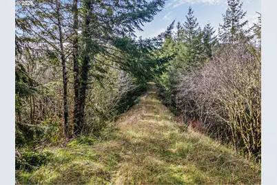 Criteser Loop, Toledo, OR 97391 - Photo 10