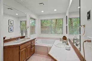 3600 Spring Ln, Lake Oswego, OR 97035 - Photo 20