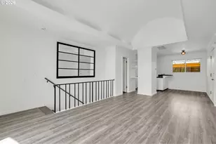 851 SW Broadway Dr, Portland, OR 97201 - Photo 20