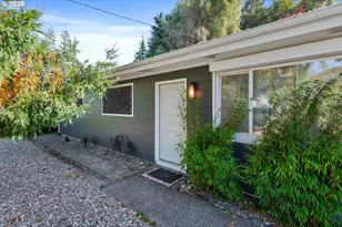 2730 33rd St, Coos Bay, OR 97420 - Photo 1