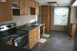 4737 SE 28th Ave, Portland, OR 97202 - Photo 4