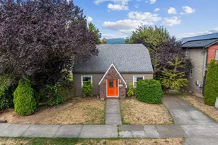 4737 SE 28th Ave, Portland, OR 97202 - Photo 1