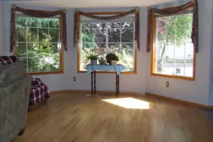 11601 SW 129th Pl, Portland, OR 97223 - Photo 4