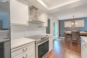 15710 NE 9th Cir, Vancouver, WA 98684 - Photo 8
