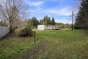 1752 SE Hall Ct, Waldport, OR 97394 - Photo 4