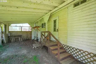 1752 SE Hall Ct, Waldport, OR 97394 - Photo 12