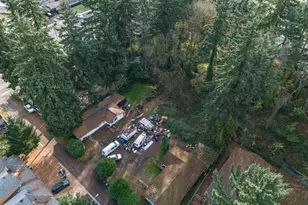 2705 E 19th St, Vancouver, WA 98661 - Photo 10