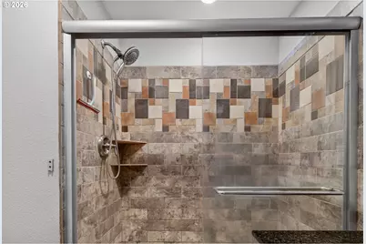 911 NW Fargo St, Camas, WA 98607 - Photo 24