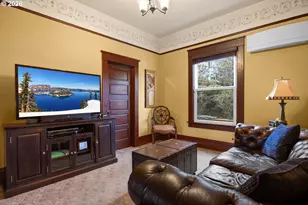 837 SE Watson St, Roseburg, OR 97470 - Photo 16