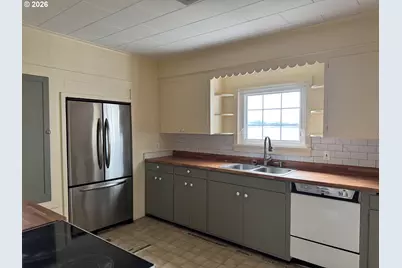 92747 Highway 202, Astoria, OR 97103 - Photo 8