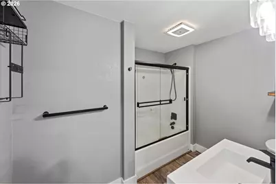 1390 Pennsylvania Ave, Coos Bay, OR 97420 - Photo 16