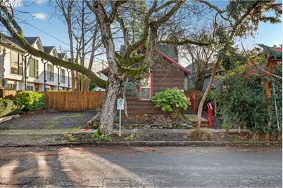 7512 N Berkeley Ave, Portland, OR 97203 - Photo 2