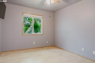 6504 NE Chestnut St, Hillsboro, OR 97124 - Photo 20