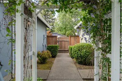 6504 NE Chestnut St, Hillsboro, OR 97124 - Photo 26