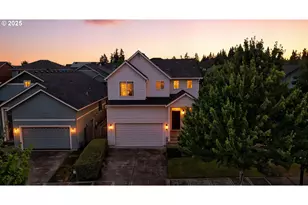 2210 S White Salmon Dr, Ridgefield, WA 98642 - Photo 2