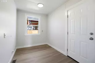 2542 SE 18th Ave, Portland, OR 97202 - Photo 24