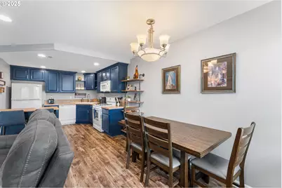 7512 NE 34th Ave #7C, Vancouver, WA 98665 - Photo 16