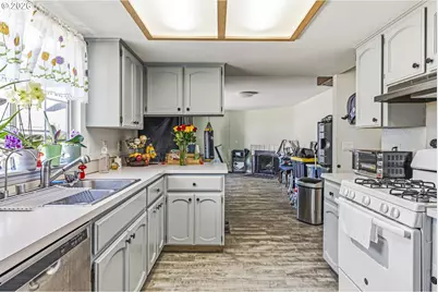 2804 NE 86th Cir, Vancouver, WA 98665 - Photo 6