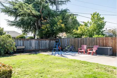 4360 Catalina St, Eugene, OR 97402 - Photo 38