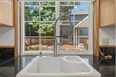 5425 SW 208th Ct, Beaverton, OR 97078 - Photo 16