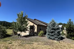 155 SE Callaham Ct, Myrtle Creek, OR 97457 - Photo 40