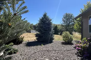 155 SE Callaham Ct, Myrtle Creek, OR 97457 - Photo 4