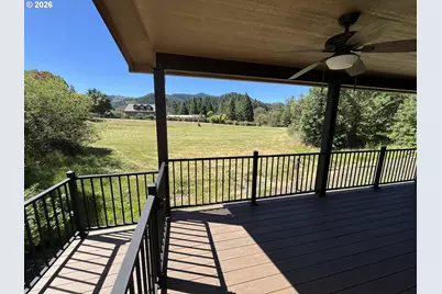 155 SE Callaham Ct, Myrtle Creek, OR 97457 - Photo 34