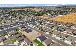 840 E Montana, Hermiston, OR 97838 - Photo 24