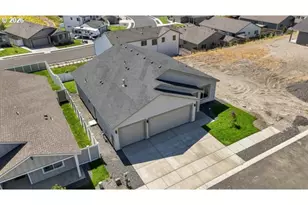 840 E Montana, Hermiston, OR 97838 - Photo 22