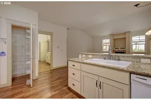 5800 NE 48th St, Vancouver, WA 98661 - Photo 10