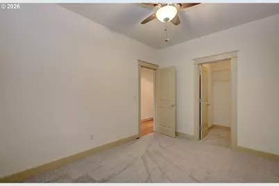 5800 NE 48th St, Vancouver, WA 98661 - Photo 14