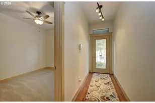 5800 NE 48th St, Vancouver, WA 98661 - Photo 4