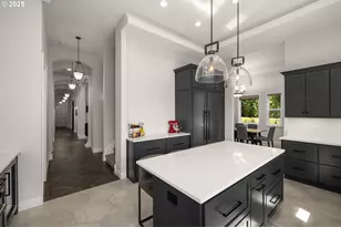 3720 NW Devoto Ln, Portland, OR 97229 - Photo 10