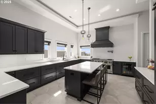 3720 NW Devoto Ln, Portland, OR 97229 - Photo 6