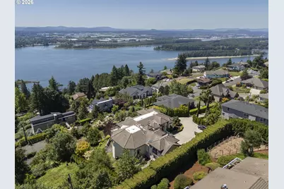 330 NW Ilwaco St, Camas, WA 98607 - Photo 40