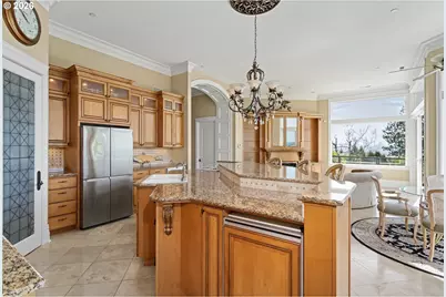 330 NW Ilwaco St, Camas, WA 98607 - Photo 14