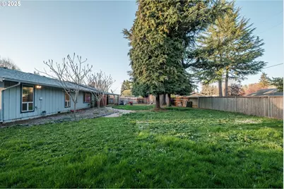 1141 NE Springwood Dr, Albany, OR 97321 - Photo 38